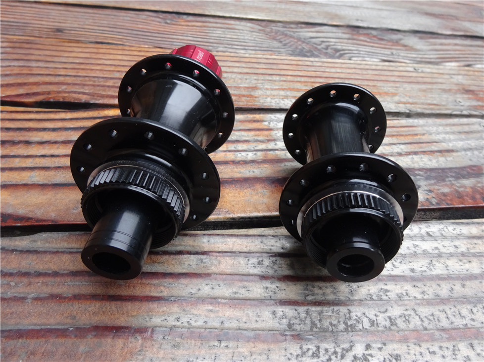 carbon road bike hubs SR030L front