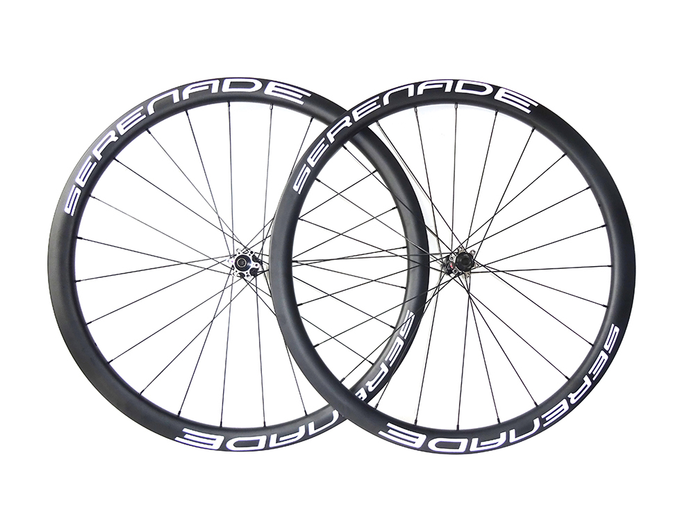 serenade_carbon_road_disk_wheels_38mm_clincher