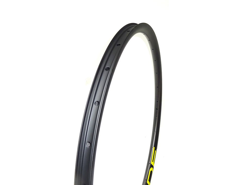 Serenadebikes 29er carbon mountain bike rims 30mm wide